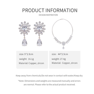 Fiche technique pour ensemble collier et boucles d'oreilles fleur de blé en zircon