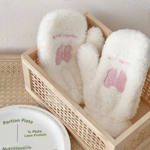 Plush cream gloves with pink bow embroidery and thick thermal fleece lining for winter