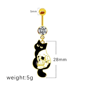 Piercing de nombril doré avec pendentif chat noir, motif de crâne blanc et zircon brillant
