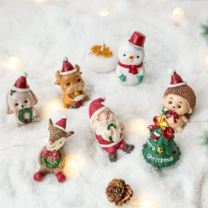 7Pcs Christmas miniature resin figurines set with Santa Reindeer and Snowman for decor