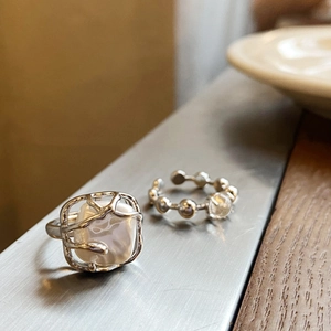 Vintage Baroque pearl ring with silver hollow frame and delicate beaded ring set