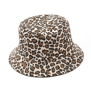 Sombrero de pescador de doble cara con estampado de leopardo y costuras reforzadas