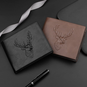 Herren-Ledergeldbörse mit Hirschkopf-Prägung in Schwarz und Braun im Dreifach-Design