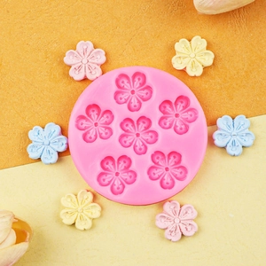 Stampo in silicone rosa con 7 fiori di ciliegio per decorazioni di torte in fondente