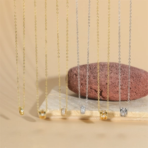 Copper Zirconia Cylinder Pendant Necklace Vintage Geometric O-Chain Clavicle Chain Minimalist Luxury Women Jewelry Necklaces Gift