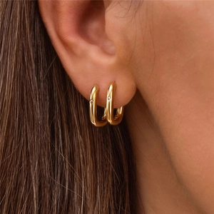 Pendientes de aro geométricos dorados con brillantes cristales blancos para mujer
