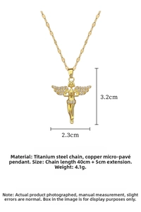 Dimensions détaillées du collier pendentif ange doré avec cristaux de zircon brillants