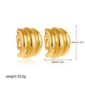 Detailed dimensions of 18K gold-plated twisted fan-shaped clip earrings with 35mm height