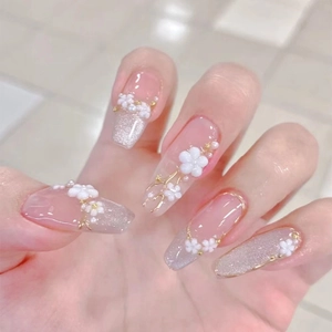 Ongles À Presser À La Main Base Gel Rose Chat Argenté Fleur En Résine 3D Blanche Künstliche Perle Branche Dorée Long Effilé Femmes