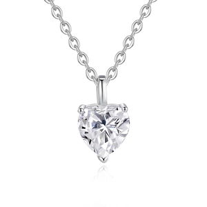 Elegante S925 Sterling Silber Herzkette mit glänzendem D Moissanit Anhänger