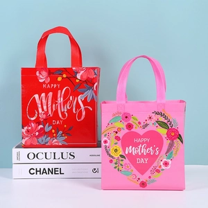 Happy Mother's Day non-woven gift bags with floral patterns in red and pink colors