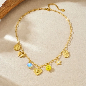 Collier chic en acier inoxydable doré avec pendentifs cœur et visage souriant