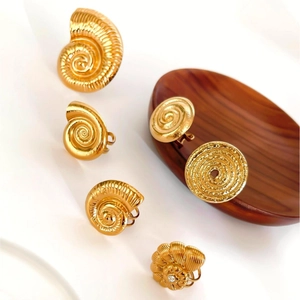 Exaggerated golden conch shell and spiral stud earring set for women in stainless steel