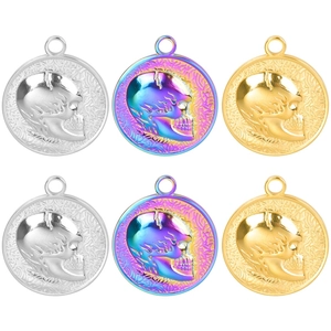 Gothic Stainless Steel Skull Relief Pendant Necklace For Women Men Vintage Punk Round Coin Charm Jewelry Gold Silver Colorful Accessories