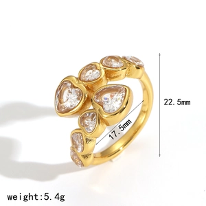 Gold stainless steel heart ring with green zircon stones and flower bud detail
