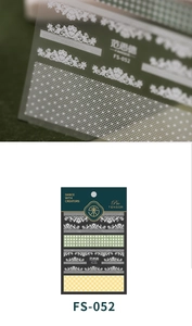 Détails des stickers ongles FS-052 avec dentelle blanche et motifs à carreaux