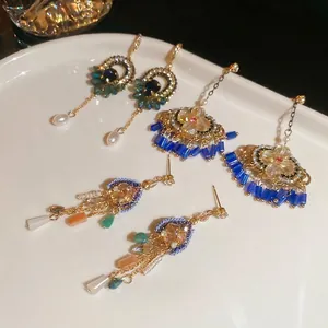 Ensemble de boucles d'oreilles bohèmes en perles de cristal avec touches dorées vintage