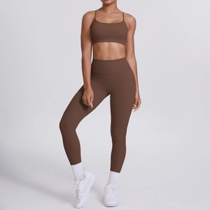 Damen Sport-Set aus braunem Nylon mit gekreuztem Rücken und Yoga-Leggings für Fitness