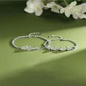 Mistletoe Couple Bracelets Copper Cubic Zirconia Vine Leaf Design Minimalist Light Luxury Jewelry For Men Women