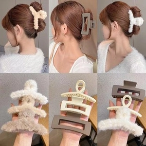Haarklammern Plüsch Kunstpelz Matte Kunststoff Metalllegierung Shark Clips Koreanischer Stil Herbst Winter Starker Halt