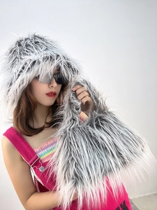 Matching faux fur bucket hat and handbag set in grey and white gradient plush material