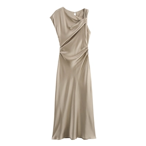 Robe Longue Élégante en Satin Plissé pour Femmes Style Européen Sans Manches Col Bénitier Champagne Or Robe de Soirée