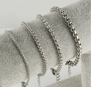 Comparison of four different widths of stainless steel box chain bracelets for men