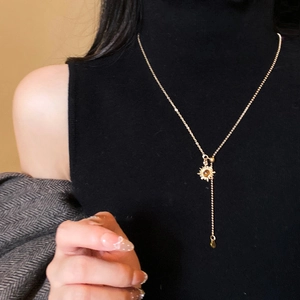 Golden Y-shaped sun pendant necklace with brown tiger eye stone for women jewelry