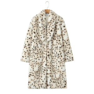 Classic leopard print faux fur coat featuring a large lapel and mid-length winter design
