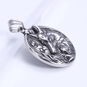 Wolf Head Pendant Necklace Vintage Stainless Steel Round Animal Relief Street Punk Jewelry For Men