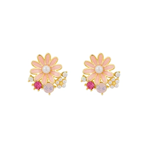 Pink daisy earrings with crystals and pearls in sweet summer vacation style