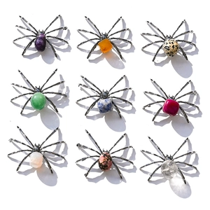 Spider Figurine Ornament Natural Crystal Semi Precious Gemstone Metal Alloy Gothic Animal Decoration Vintage Amethyst Rose Quartz