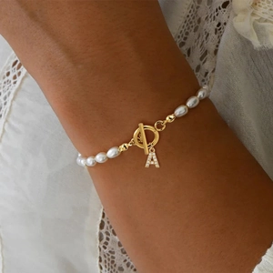 Elegant Imitation Artificial Pearl Beaded Bracelet Alloy Gold Plated Rhinestone Initial Pendant OT Clasp Vintage Jewelry For Women