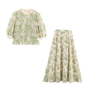 Style Français Femmes Top Et Bottom Ajouré Broderie Florale Col Rond Manche Trois-Quarts Top Et Jupe Maxi Tenue Élégante