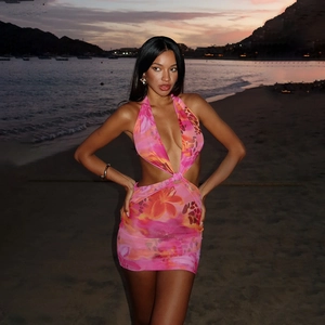 Robe Mini Imprimé Floral Licou Polyester Elasthanne Découpe Dos Nu Été Plage Vacances Sexy Moulante Pour Femmes