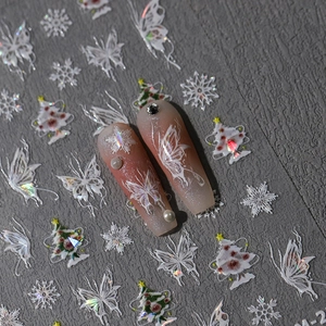 Autocollants 3D pour ongles motifs papillons et flocons avec accents dorés et perles