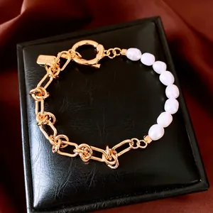 Asymmetric Artificial Pearl And Gold Plated Copper Chain Link Bracelet With OT Clasp Luxury Elegant Jewelry For Women