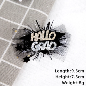 Macro detail of Hallo Grad mesh hair clip showing 9.5cm length and 7.5cm height