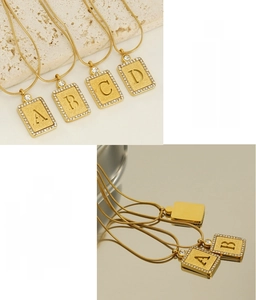 Détails des pendentifs lettres en acier inoxydable plaqué or 18 carats avec diamants