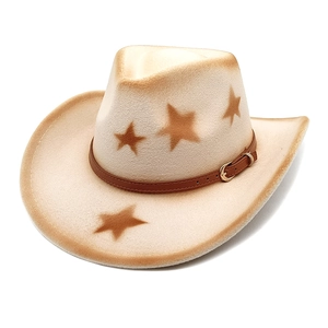 Chapeau de cowboy western classique avec motifs d'étoiles et ceinture en cuir marron
