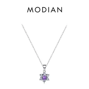 Élégant collier fleur en argent S925 avec pendentif en zircon violet et chaîne fine