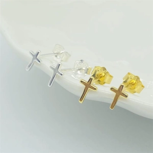 925 Sterling Silver Cross Stud Earrings For Women Minimalist Cross Shape Gold Silver Earrings Fashion Jewelry Gift