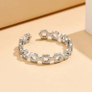 Minimalist adjustable silver hollow star ring for women featuring a wrap-around star pattern