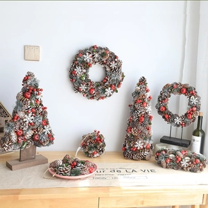 Christmas Pinecone Tree And Wreath Decoration Natural Pinecone Artificial Berry Snow Sprayed Nordic Desktop Home Ornament