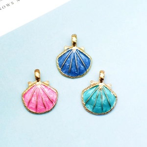 Pastellfarbene Emaille-Muschelanhänger mit Goldbasis für DIY-Schmuck und Haarschmuckzubehör