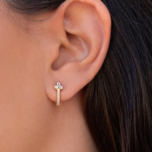 Elegant gold S925 silver C-shape hoop earrings with purple cubic zirconia and clover accents