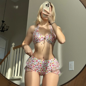 Bikini À Imprimé Fleuri Maillot De Bain Dos Nu Taille Haute Volants Armatures Vêtements De Plage Femmes Élégant Douce Vacances D'Été