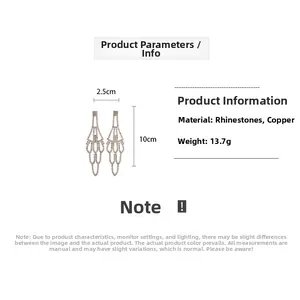Detailed size and weight specs of fan-shaped tassel earrings with rhinestones