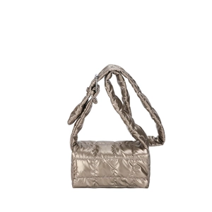 Borsa a tracolla trapuntata metallizzata champagne con eleganti motivi a rombi