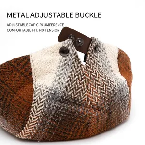 Casquette gavroche classique en tweed à carreaux avec boucle métallique réglable au dos